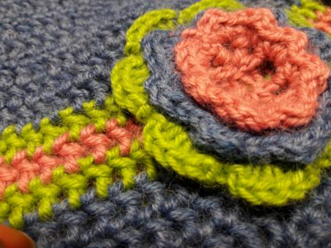 Otroška kapa kvačkana siva 14